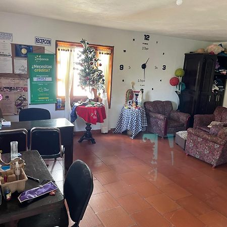 Hostal El Pino Villa de Leyva Eksteriør billede