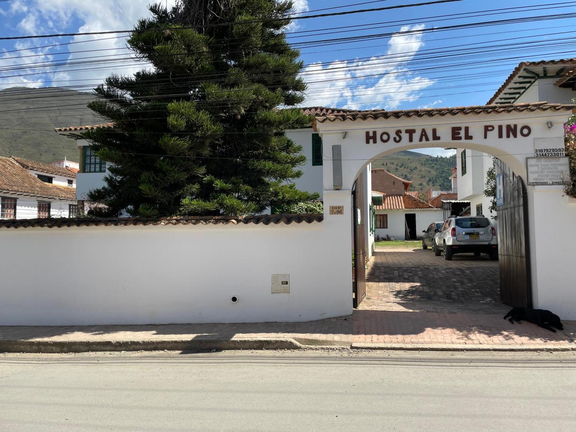 Hostal El Pino Villa de Leyva Eksteriør billede