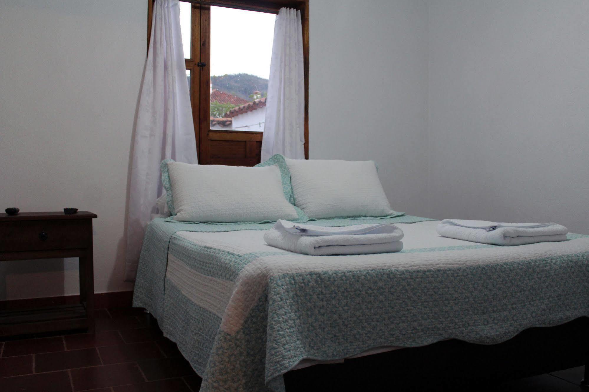 Hostal El Pino Villa de Leyva Eksteriør billede