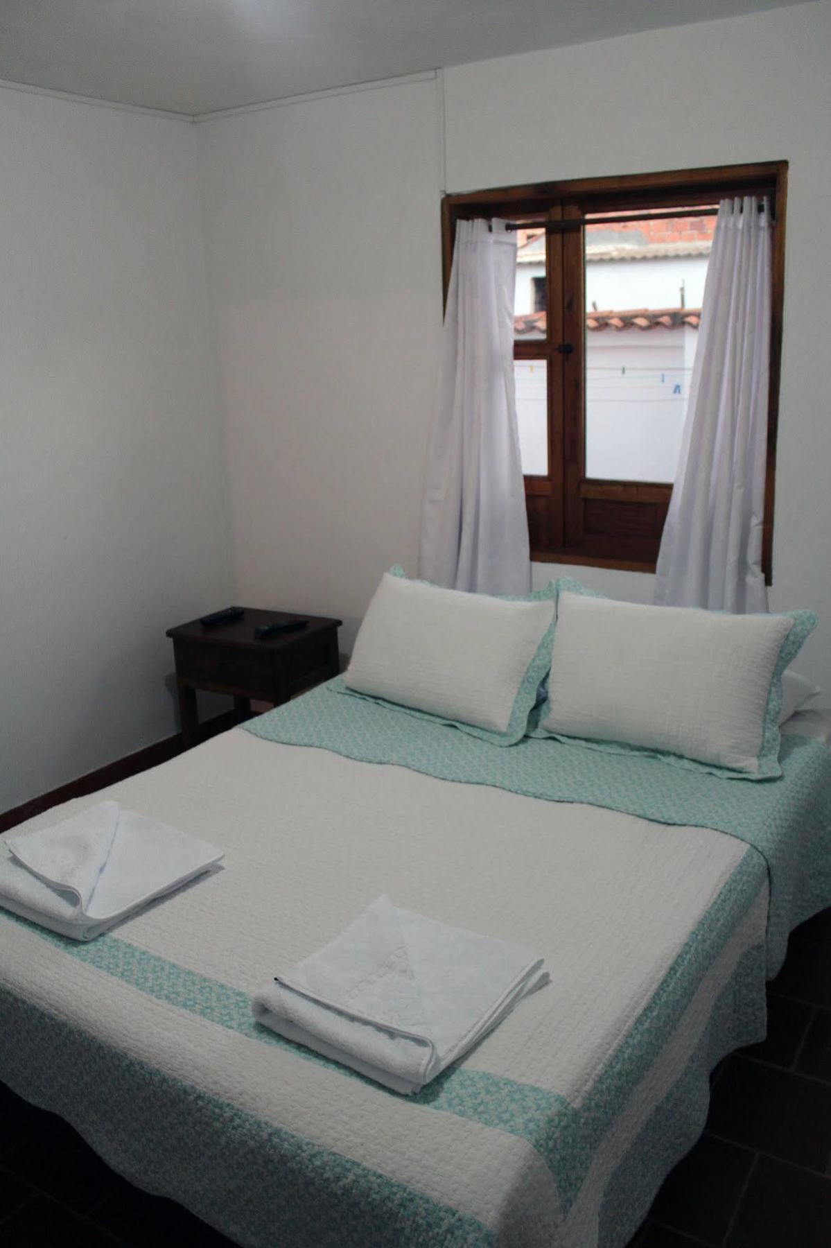Hostal El Pino Villa de Leyva Eksteriør billede